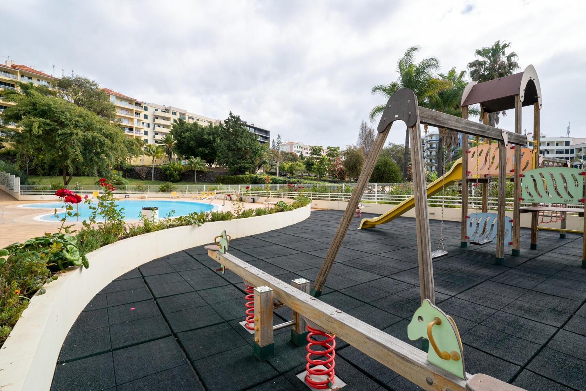 Green Park Ajuda Apartment 푼샬 외부 사진