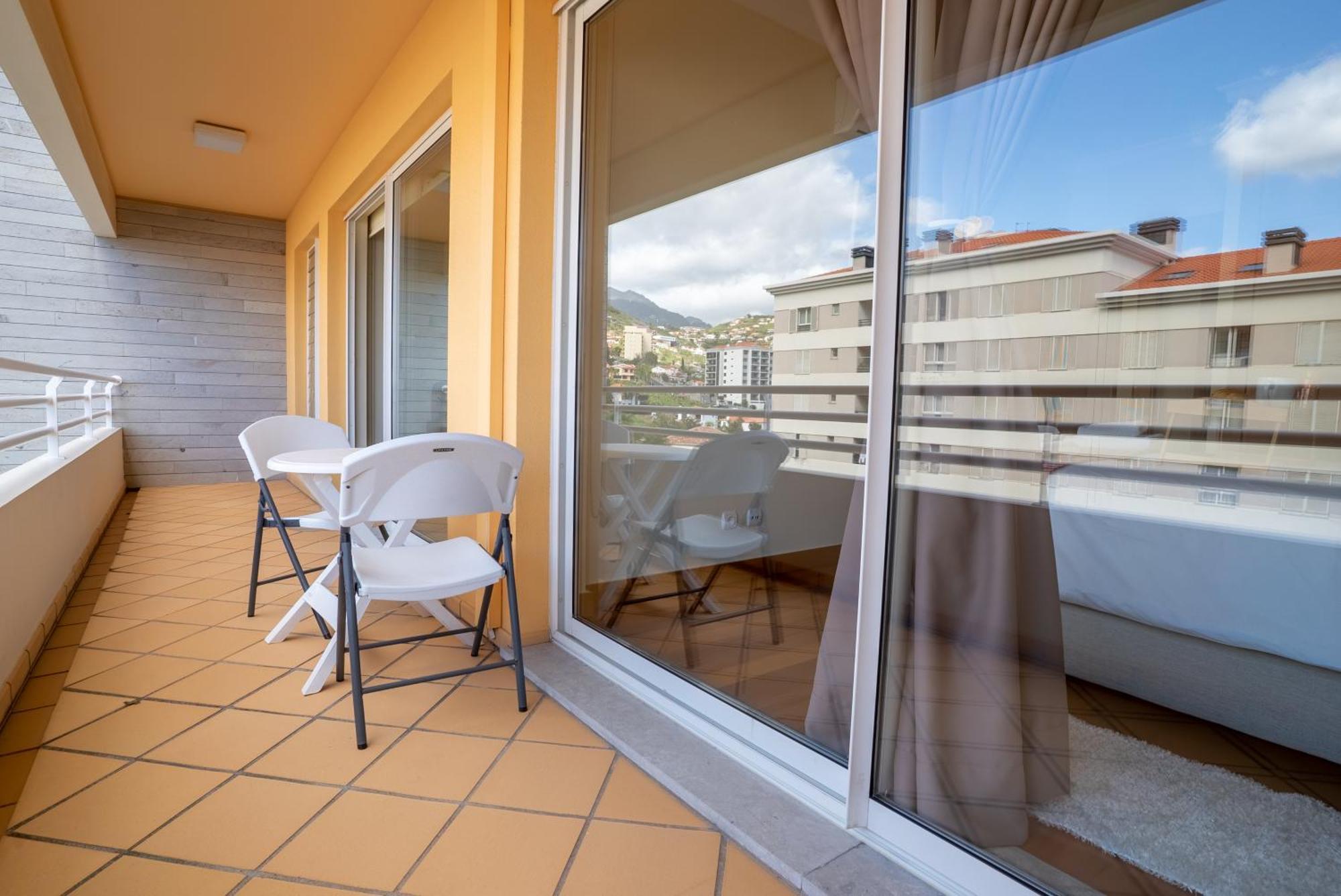 Green Park Ajuda Apartment 푼샬 외부 사진